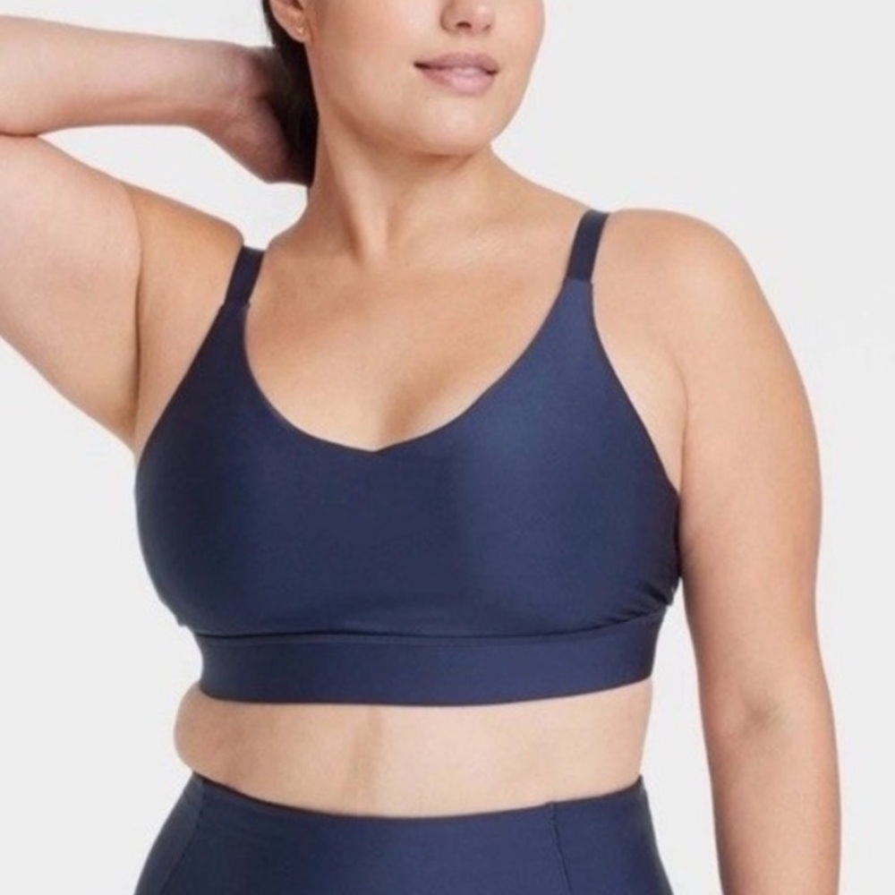 All in Motion Navy Effortless Medium
Support Sports Bra Tank 2X